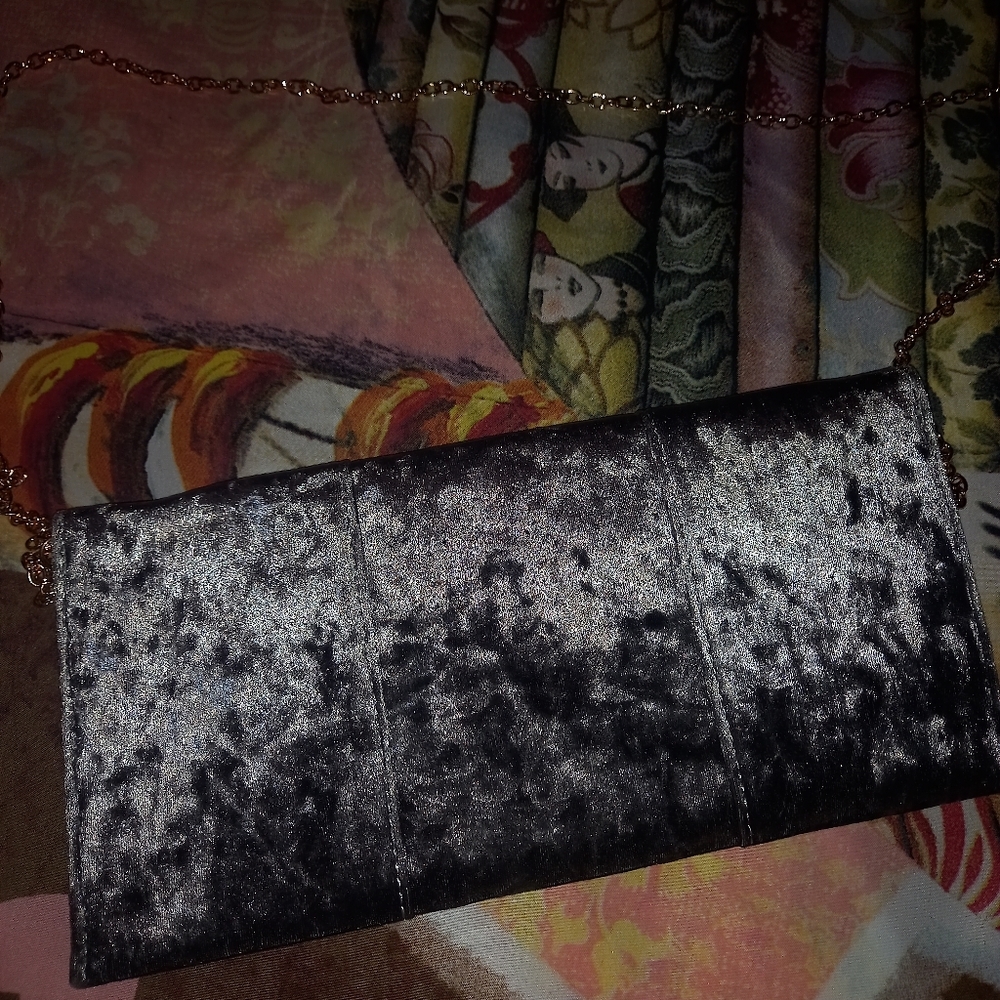 Urban Expressions Purse